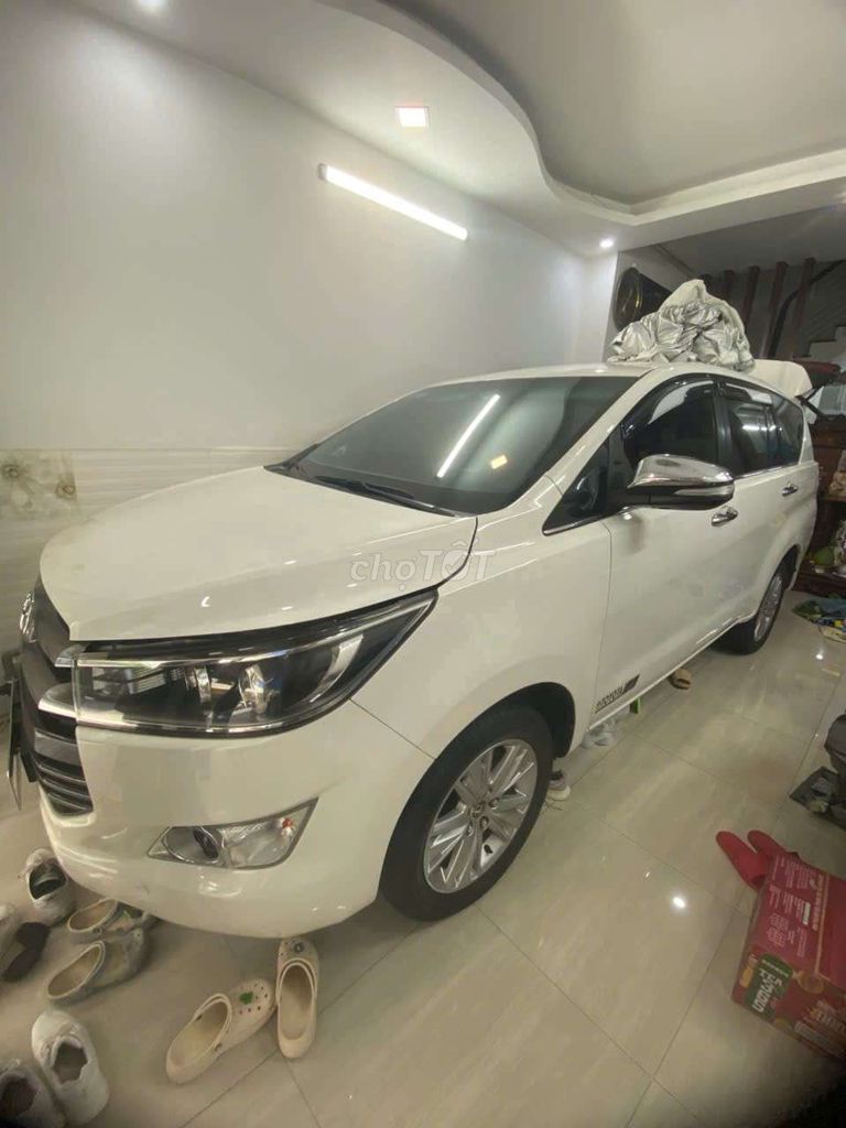 Toyota Innova V 2017 80.000 km. Mua bán Ô tô tại Quận Tân Phú Tp Hồ Chí Minh được đăng bởi Bao ngoc hình 2