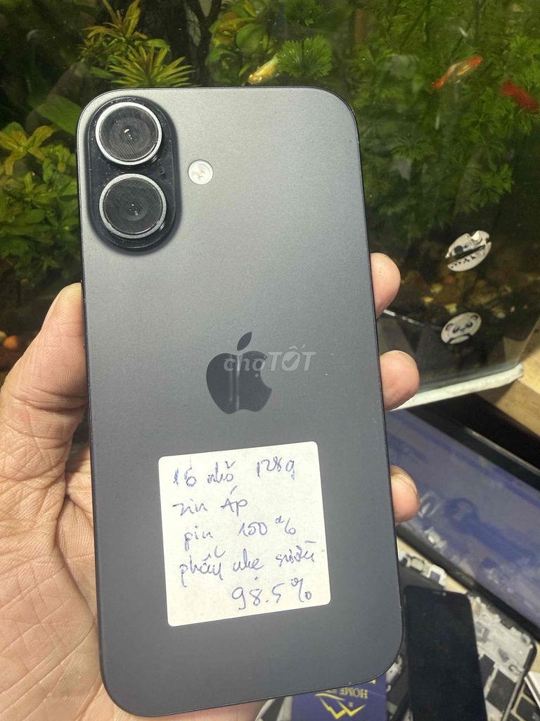 Apple iPhone 16 nhỏ 128GB Đen siêu nét pin 100%. Mua bán Điện thoại tại Quận Tân Phú Tp Hồ Chí Minh được đăng bởi gia phát hình 1
