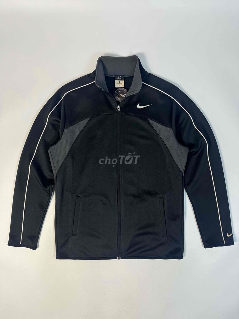 Áo khoác Nike Dri-Fit chính hãng. Mua bán Quần áo tại Quận Thanh Khê Đà Nẵng được đăng bởi Vincent2hand Đà Nẵng hình 1