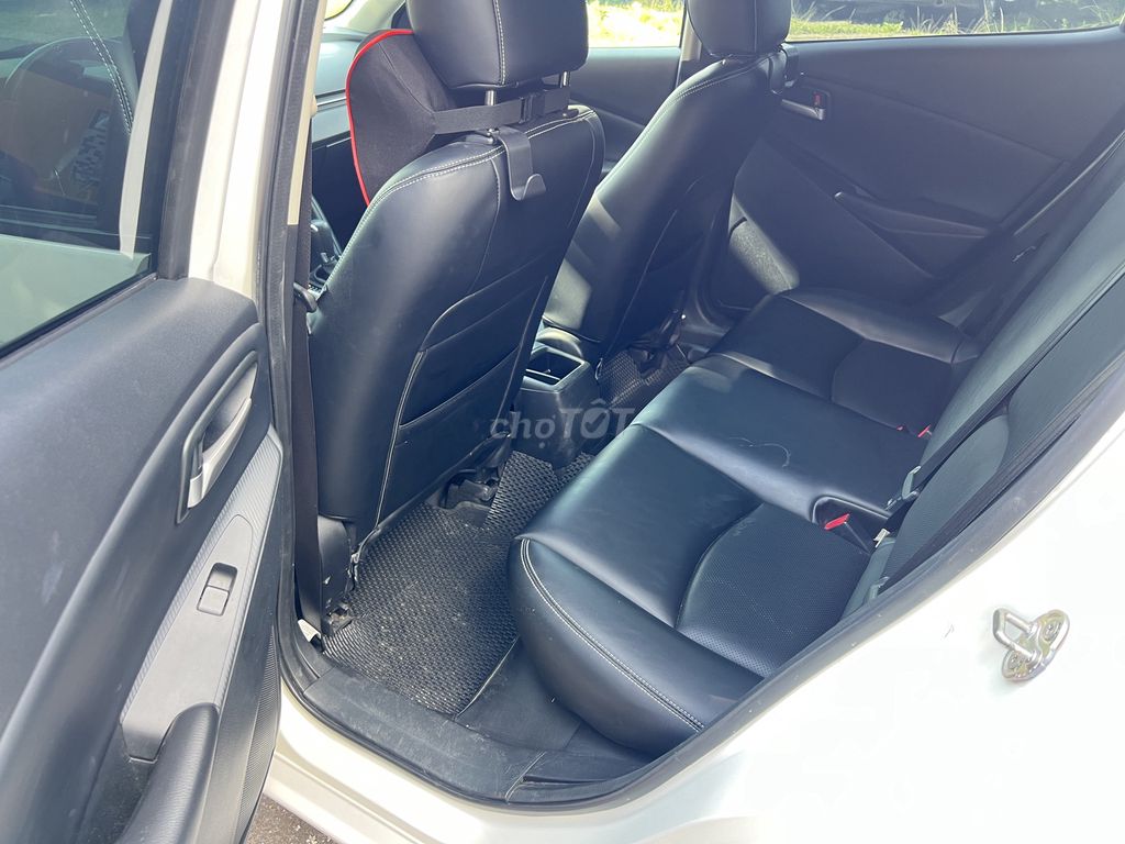 Mazda 2 2020 Cực chất 3,8 vạn km, lên 30 triệu đồ. Mua bán Ô tô tại Quận Cầu Giấy Hà Nội được đăng bởi Xe Cũ Dương Đô hình 8