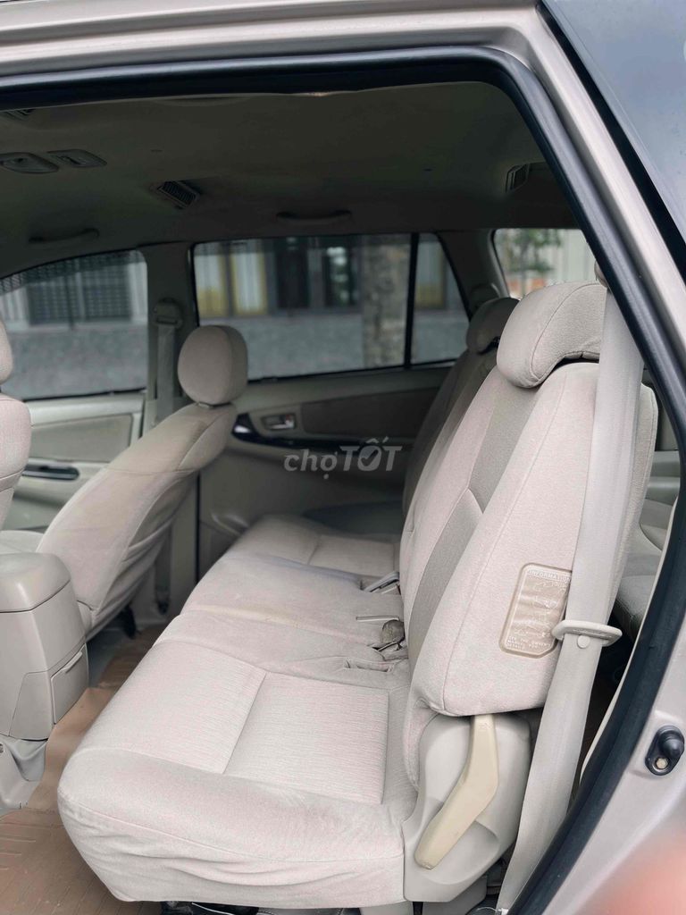 Toyota Innova 2016 - 133000 km. Mua bán Ô tô tại Quận 8 Tp Hồ Chí Minh được đăng bởi Phuoc hình 9