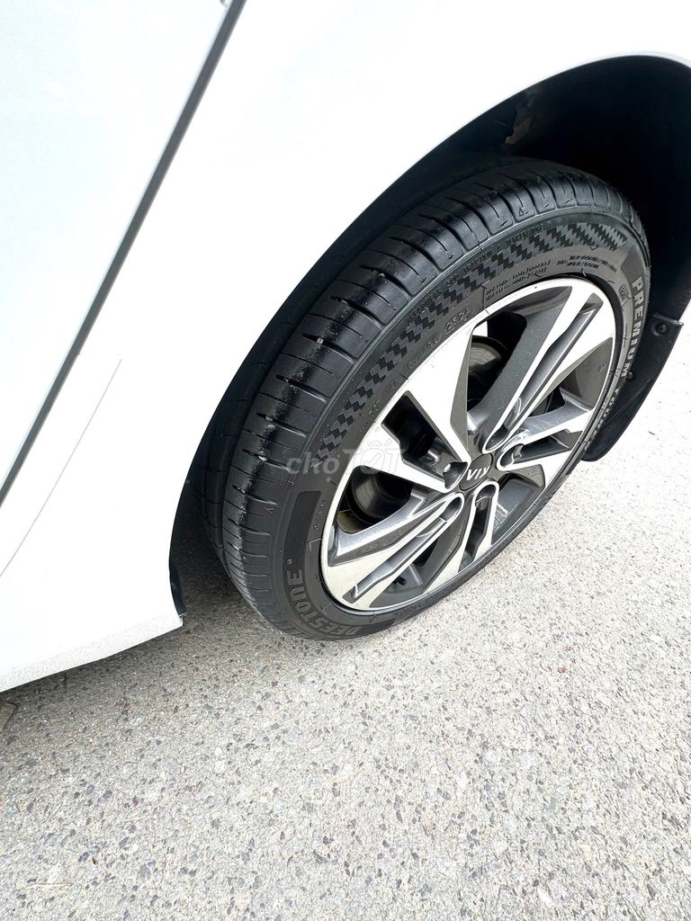 Rondo 2020 số sàn, bản full, xe đẹp, giá rẻ. Mua bán Ô tô tại Quận Tân Phú Tp Hồ Chí Minh được đăng bởi  tran minh hình 9