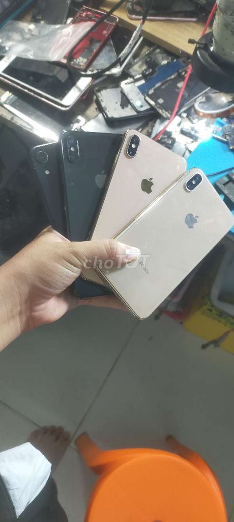 Apple iPhone Xs Max Vàng Chỉ dùng Wifi. Mua bán Điện thoại tại Quận 7 Tp Hồ Chí Minh được đăng bởi điện thoại cỏ hình 1