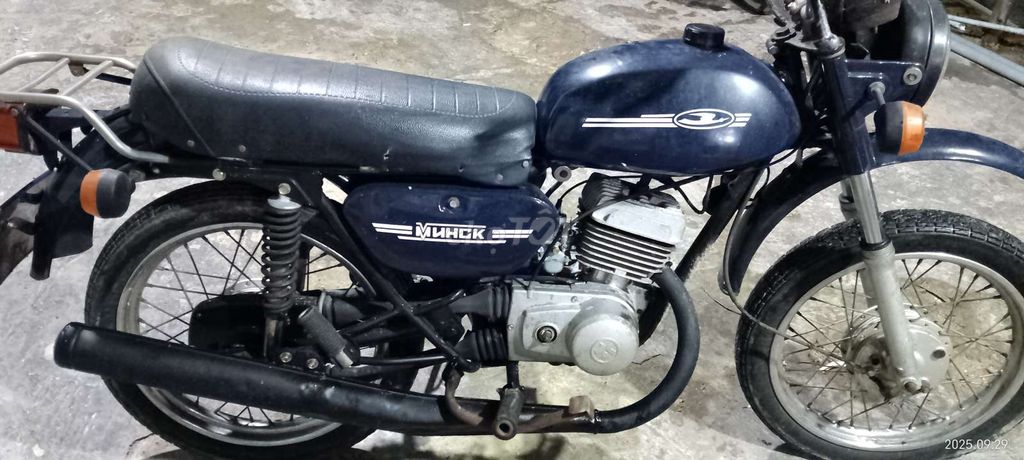 Minsk 2 thì xe zin giấy đầy đủ. Mua bán Xe máy tại Thị xã Bến Cát Bình Dương được đăng bởi Hieubaotri hình 5