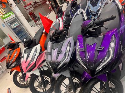 Cần bán gấp xe Vario 125/60 giá rẻ