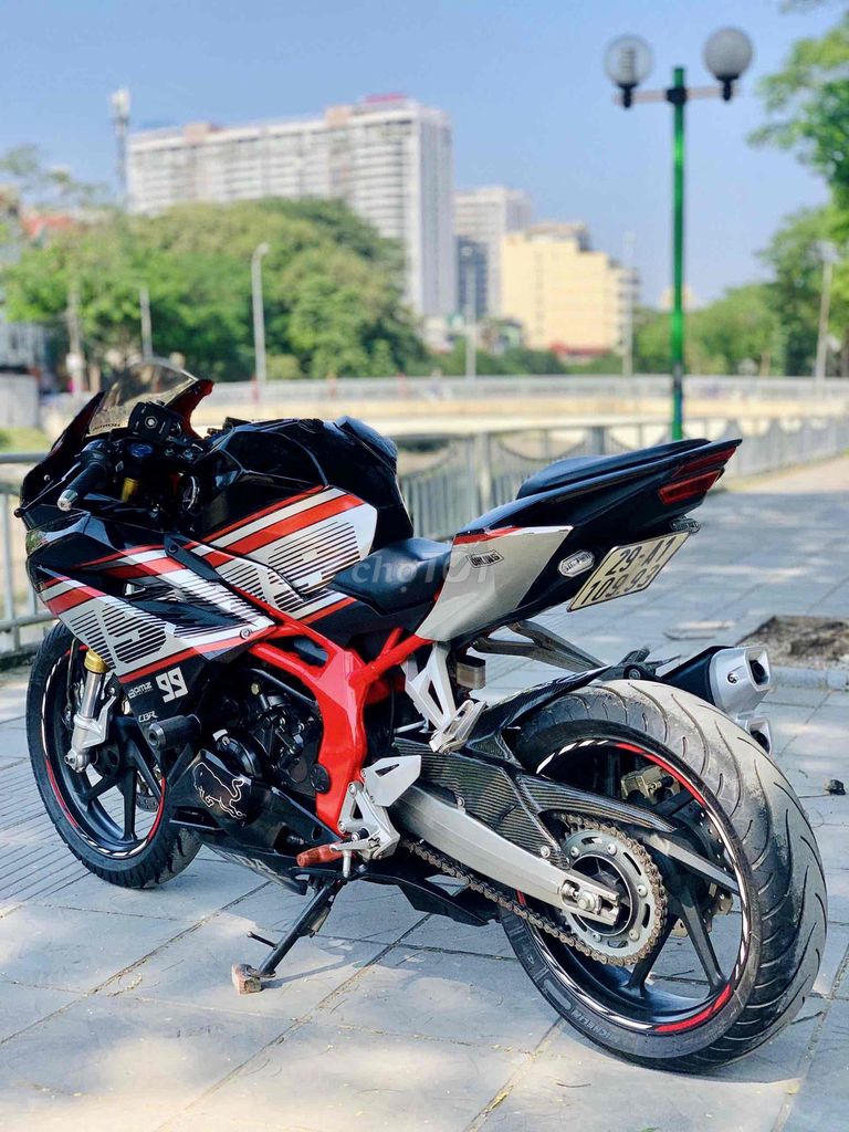 Honda CBR 250RR rất mới leng keng xe lướt nguyên. Mua bán Xe máy tại Quận Nam Từ Liêm Hà Nội được đăng bởi Tong motor xe may hình 6