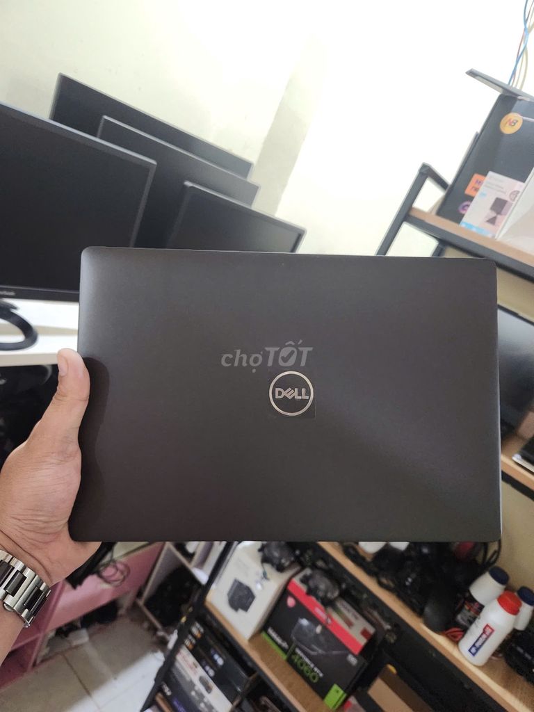 Dell Latitude 5300 i7-8660U/8Gb/256Gb/13.3in. Mua bán Laptop tại Thành phố Buôn Ma Thuột Đắk Lắk được đăng bởi DH Computer hình 1