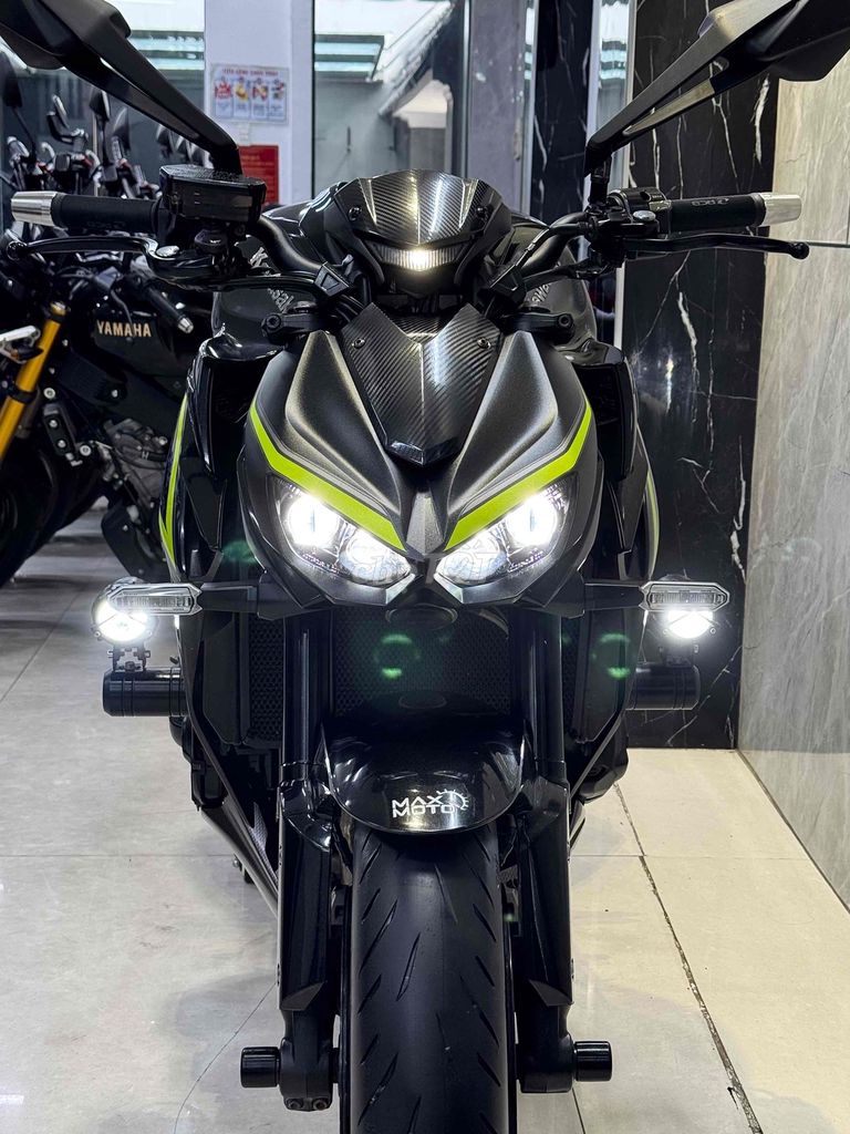 Кавасаки Z1000R 2018 Черно-зеленый