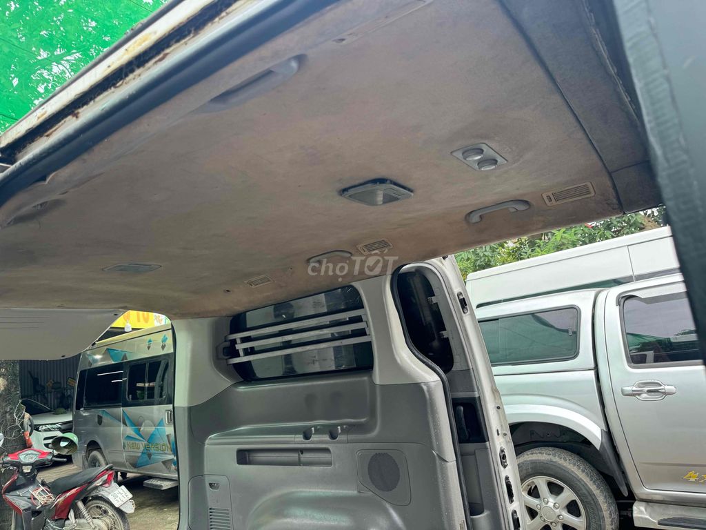 Hyundai Starex 2009 - 3 chỗ tải 800 kg. Mua bán Ô tô tại Quận Hà Đông Hà Nội được đăng bởi Hiệp Xoăn Hà Đông hình 11