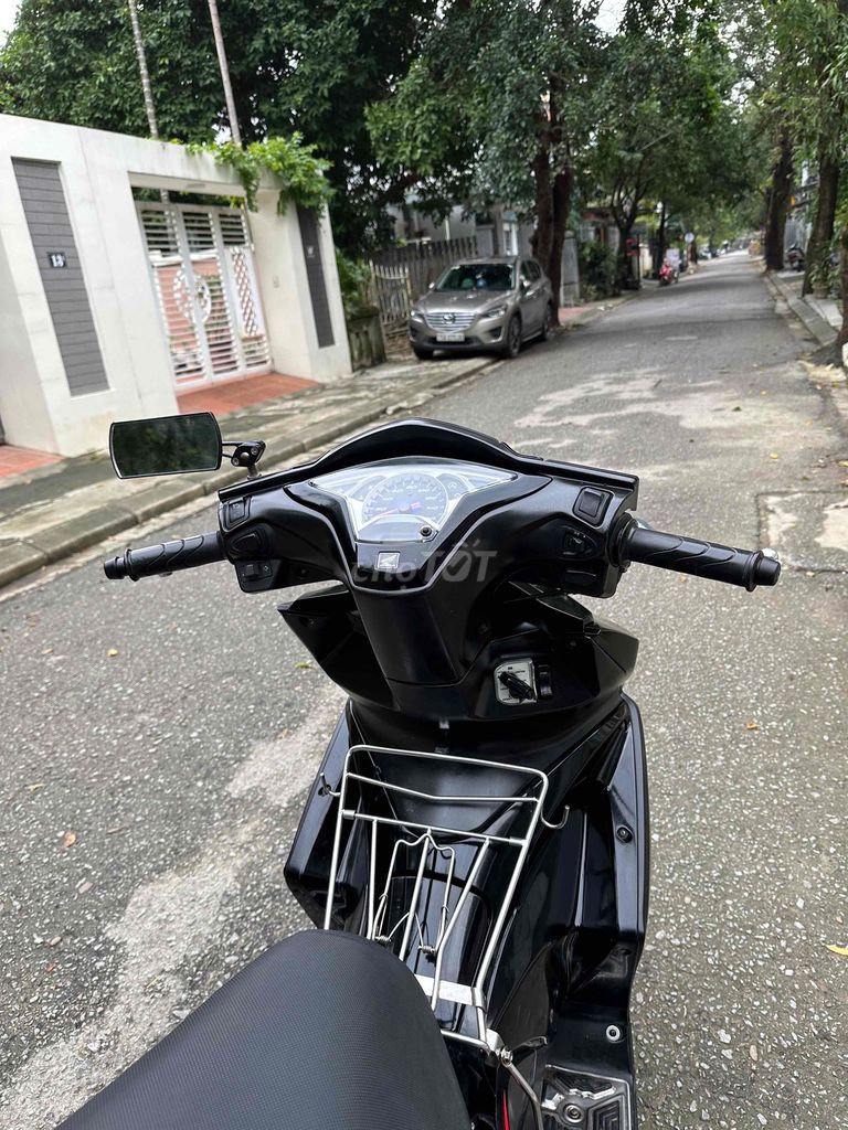 AB 2015 125cc 16tr500 ***. Mua bán Xe máy tại Thành phố Huế Thừa Thiên Huế được đăng bởi Xe Máy Trường An Phát hình 7