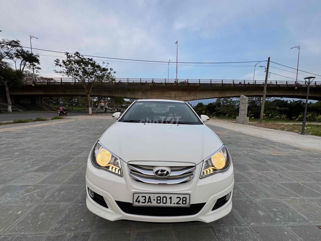 Hyundai Avante 2012 1.6 AT - 87000 km