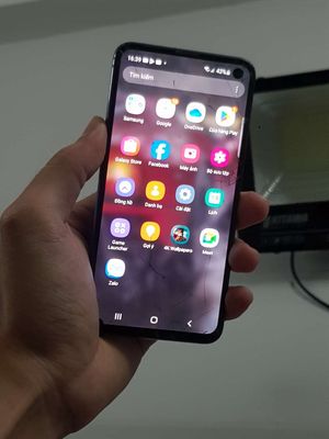 S10e nhìn là muốn chốt đơn liền. Mua bán Điện thoại tại Quận Phú Nhuận Tp Hồ Chí Minh được đăng bởi Điện thoại SAMPHONE