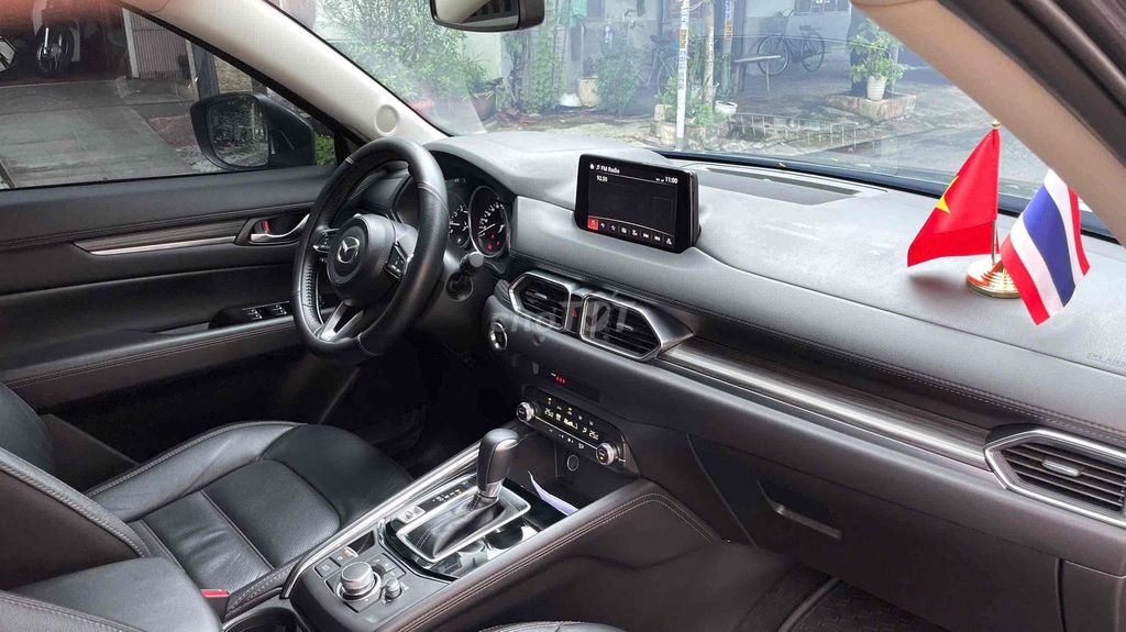 Mazda CX5 2025 серая 5 мест 30 тыс. км
