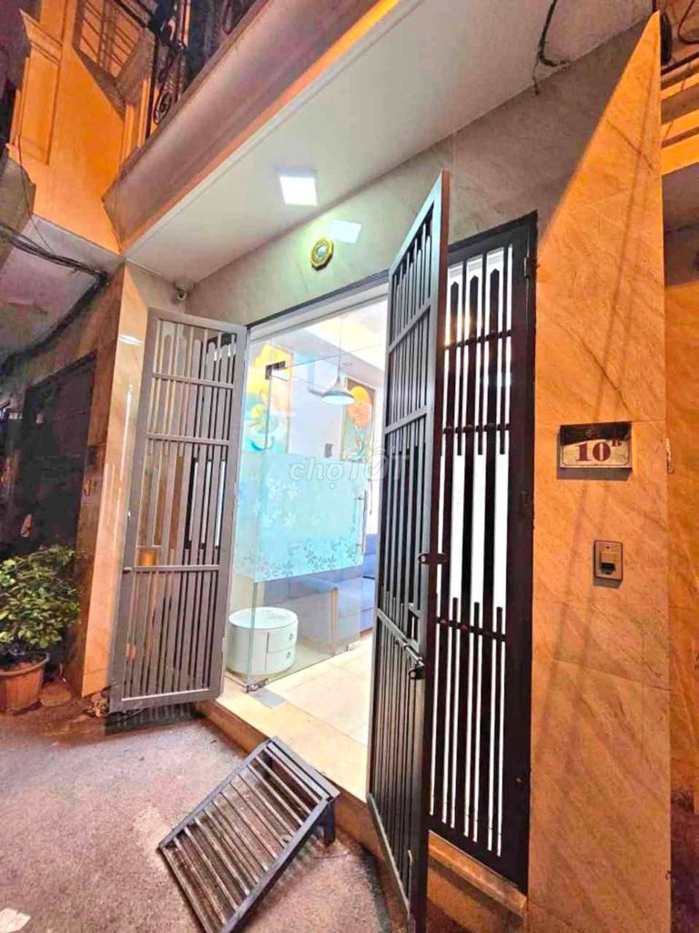 Bán nhà Ngô Gia Tự, Việt Hưng, nở hậu, ô tô tránh