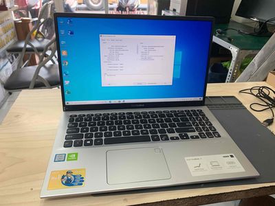 Laptop i5 8265u
