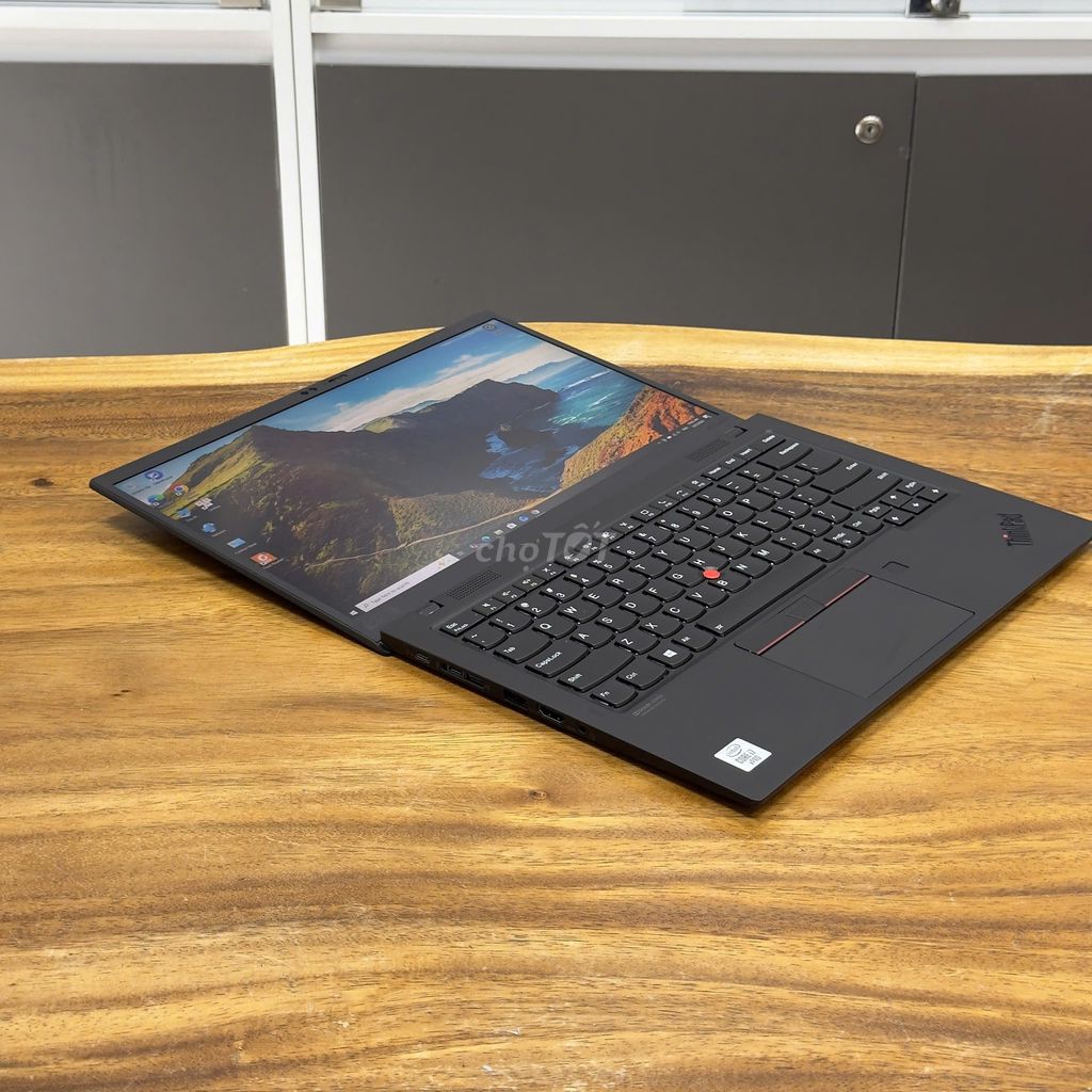 THINKPAD X1 CACBON GEN 8.I7 10610U-16G-512G-14IN. Mua bán Laptop tại Thành phố Thủ Dầu Một Bình Dương được đăng bởi Hùng hình 1