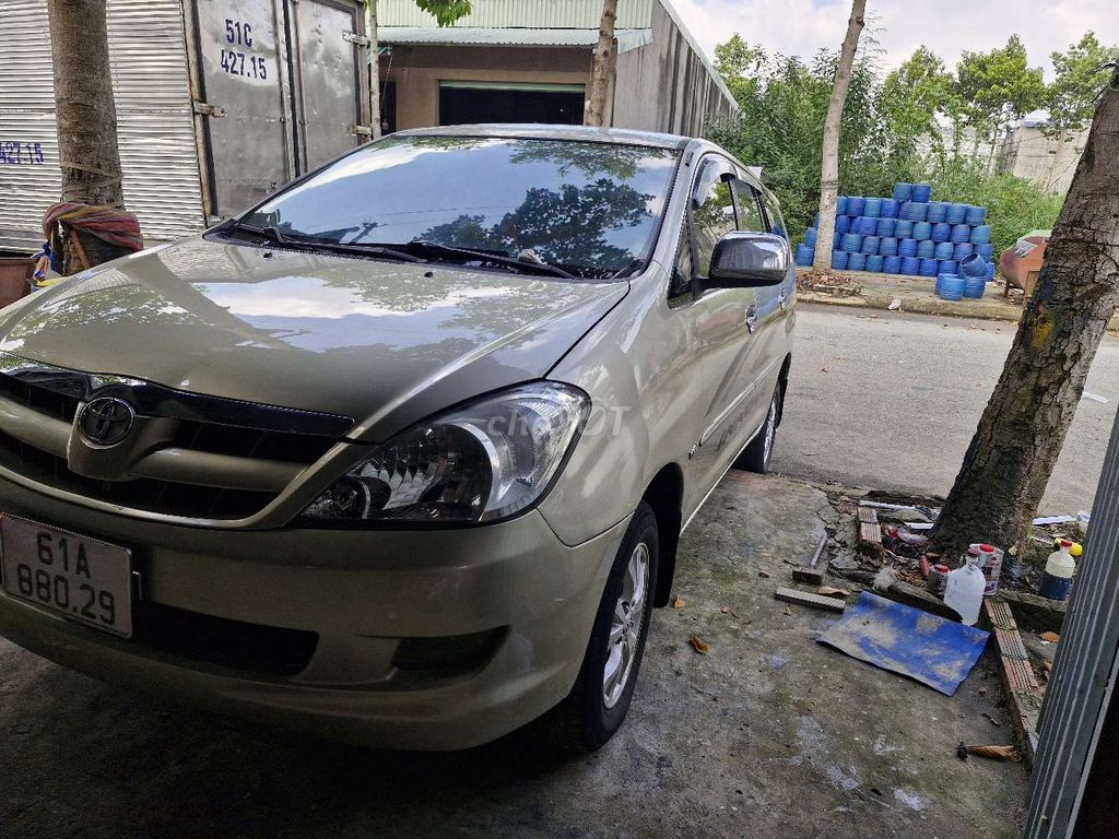 Toyota Innova 2008 G - 160000 km