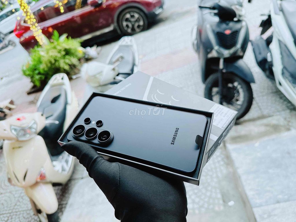 Samsung S26 Ultra 5G 256GB Đen VN mới 100%. Mua bán Điện thoại tại Quận Hải Châu Đà Nẵng được đăng bởi TUẤN LUXURY MOBILE ĐÀ NẴNG hình 1