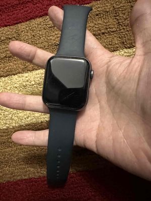 apple watch 4 44mm gps. Mua bán Thiết bị đeo thông minh tại Thị xã Quảng Yên Quảng Ninh được đăng bởi hoa