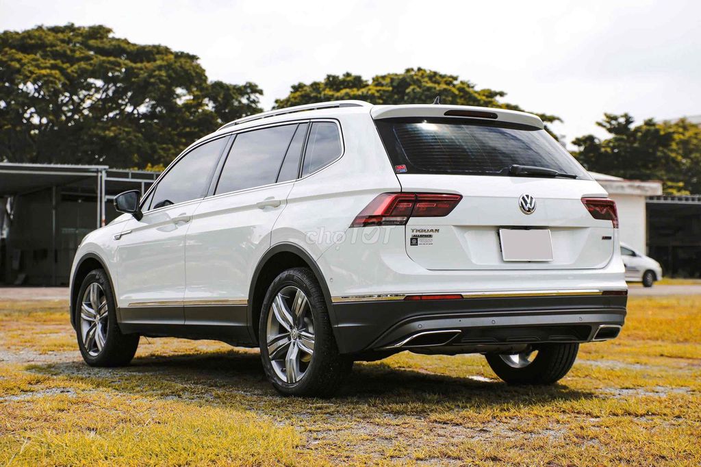 Volkswagen Tiguan Luxury S nhập Mexico 2023 30k km. Mua bán Ô tô tại Quận Gò Vấp Tp Hồ Chí Minh được đăng bởi Kính Đặng Ô Tô Lướt hình 9