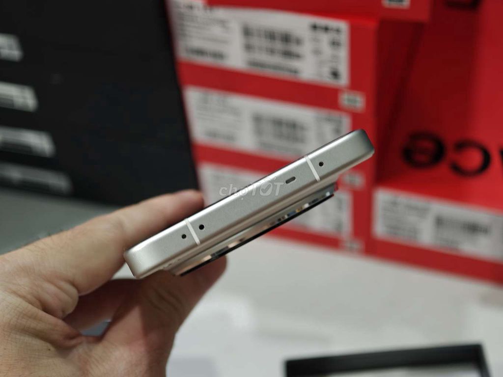 OPPO FIND X8 Ultra 16/512 FULLBOX 99%. Mua bán Điện thoại tại Quận Gò Vấp Tp Hồ Chí Minh được đăng bởi MQ Mobile hình 2