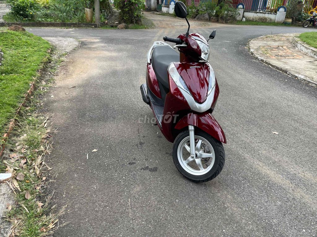 Honda Lead 125cc màu Đỏ. Mua bán Xe máy tại Huyện Trảng Bom Đồng Nai được đăng bởi giàu hình 3