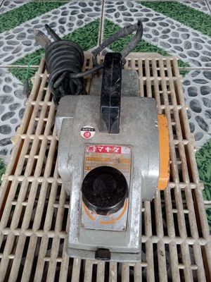 Máy bào gỗ Nhật 2 lưỡi, nặng 9kg, điện 100V. Mua bán Đồ chuyên dụng, Giống nuôi trồng tại Thành phố Tây Ninh Tây Ninh được đăng bởi Nguyễn Nguyễn