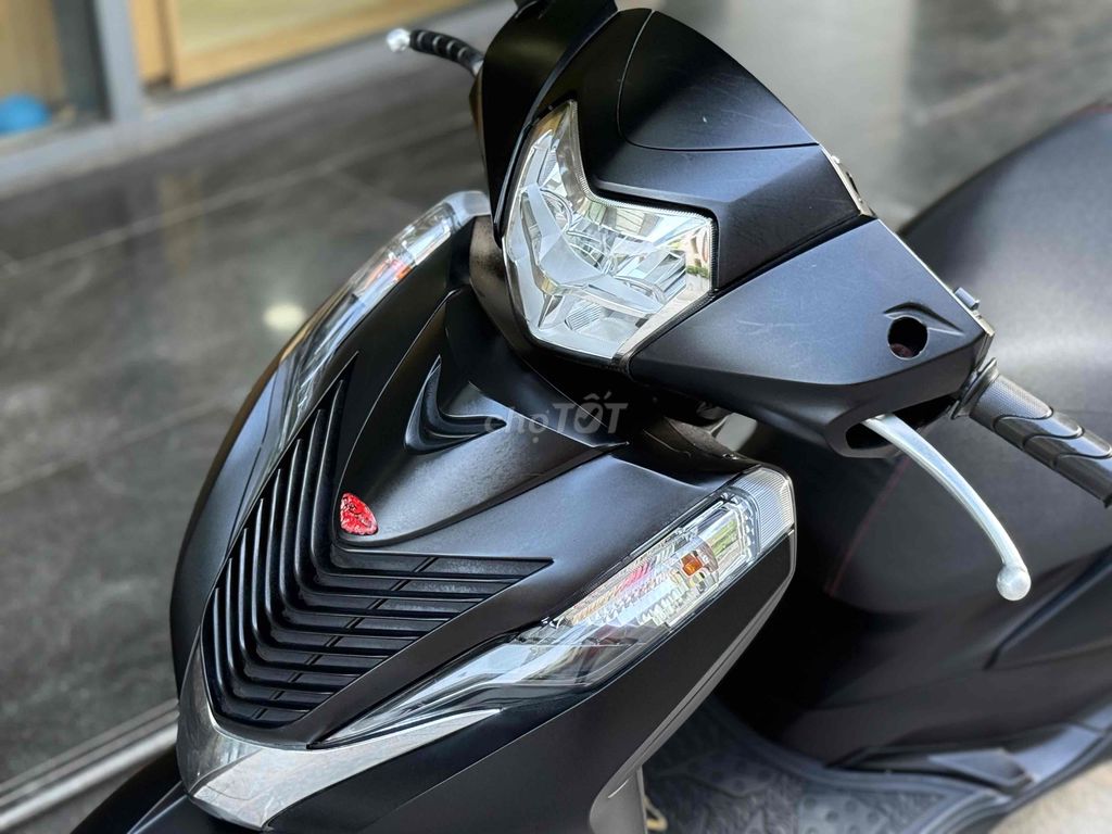Lead bản đặc biệt đèn led xe đẹp xuất sắc ạ 29G. Mua bán Xe máy tại Quận Ba Đình Hà Nội được đăng bởi Xe Máy Nam Thi hình 13