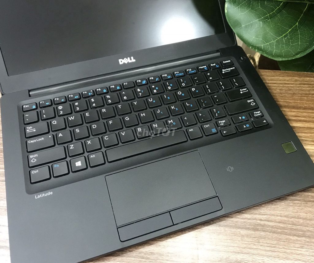 Dell Latitude 7280 i5 6300U 8/256 ZIN lướt như mới