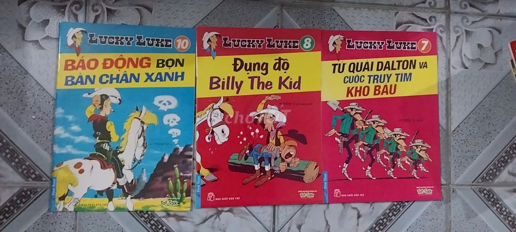 bán 3 cuốn lucky luke