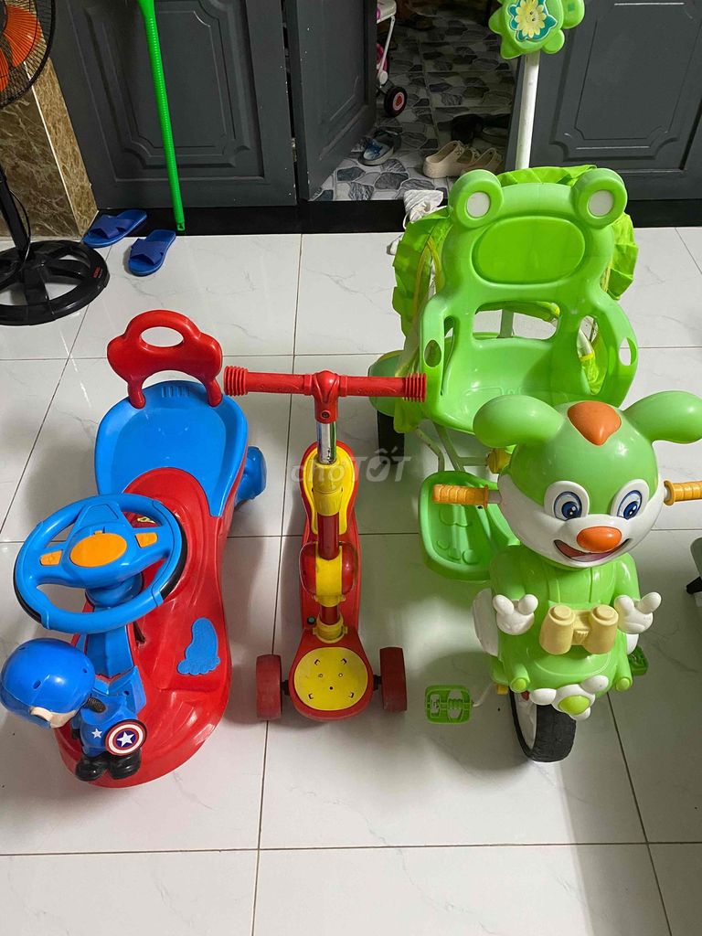Xe đẩy 3in1, xe lắc new 99%, xe trượt. Mua bán Mẹ và bé tại Quận 12 Tp Hồ Chí Minh được đăng bởi Thùy Dương hình 1