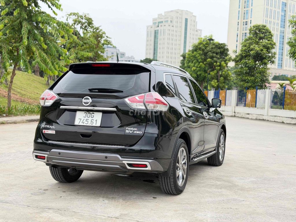 Nissan X-Trail 2020 2.5 полный привод черный