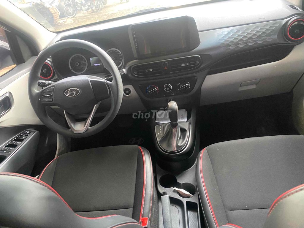 Hyundai Grand i10 Trắng Ghế da Tự động. Mua bán Ô tô tại Quận 12 Tp Hồ Chí Minh được đăng bởi tran van duc hình 7