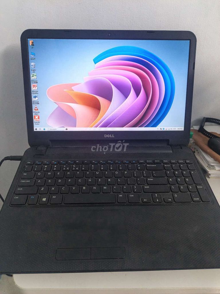 laptop Dell 3521 Celeron N2830 . Mua bán Laptop tại Quận Tân Phú Tp Hồ Chí Minh được đăng bởi Light TN hình 1