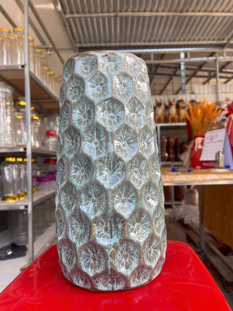 Bình hoa Gốm sứ Xanh ngọc. Mua bán Cây cảnh, đồ trang trí tại Thành phố Bạc Liêu Bạc Liêu được đăng bởi Hoàng Yến hình 1