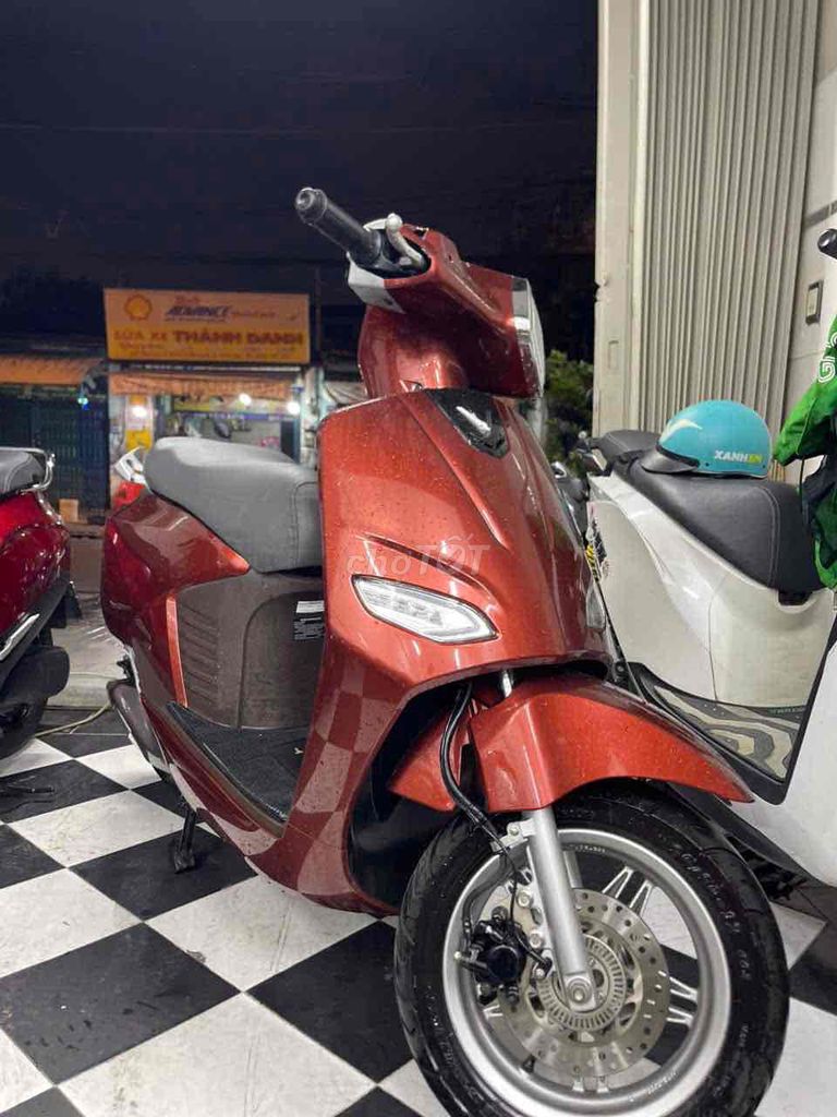 VinFast VentOS Red 7000 км продается с мешком для фасоли