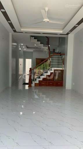Аренда · 4 комн. · 80 м² · Quận 8, ул. Đường Trần Thị Ngôi