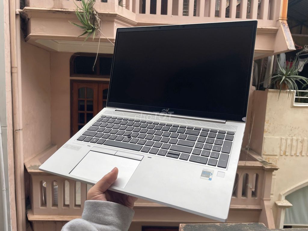 Laptop HP Elitebook 850 G8 chip thế hệ 11 cao cấp