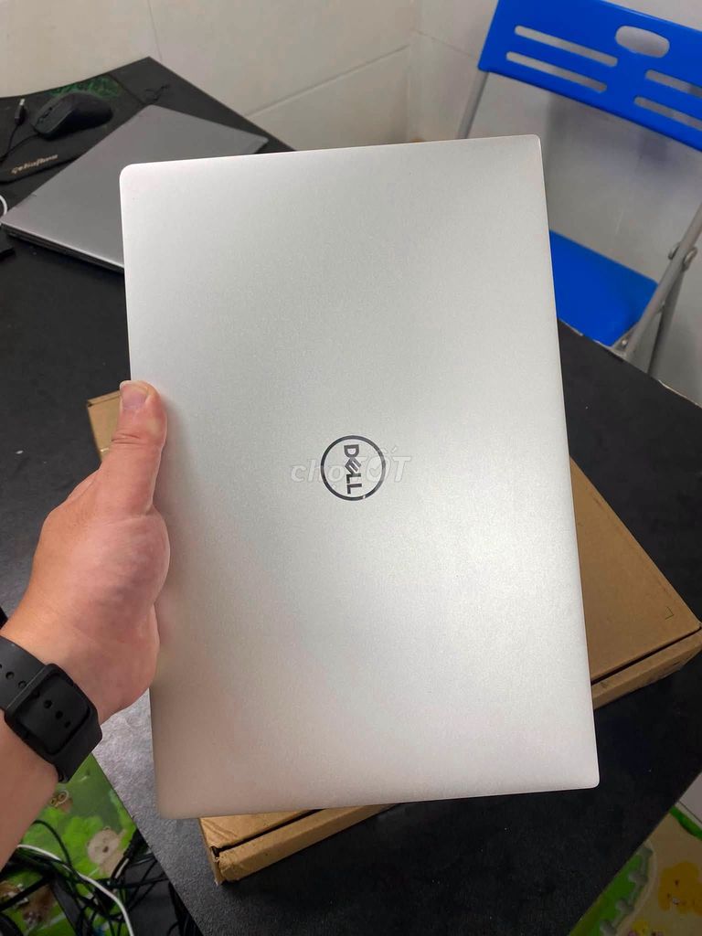 Dell XPS 7390 I7-10710U 16GB/512GB 4K Cảm ứng Bạc. Mua bán Laptop tại Quận 10 Tp Hồ Chí Minh được đăng bởi Hội Đồ Điện Tử hình 1