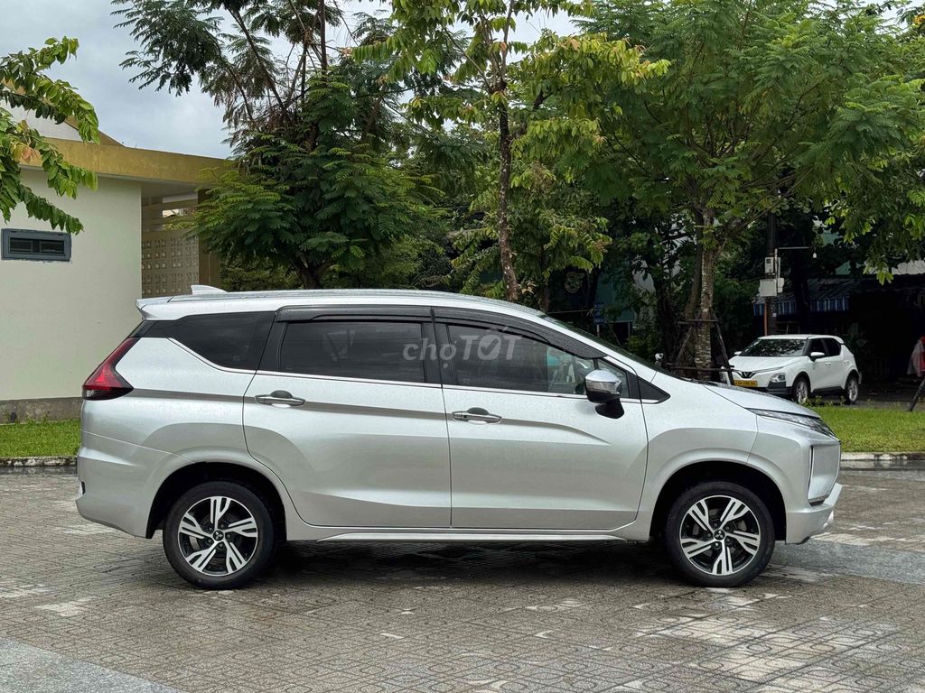 MITSUBISHI XPANDER 2020AT