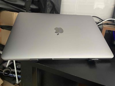 Bán Apple MacBook Pro 2017 i5 8GB/256GB 13”