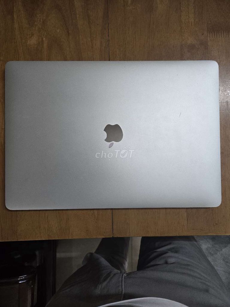 Apple MacBook Pro core i7, 2.2Ghz 16/256g. Mua bán Laptop tại Quận Tân Phú Tp Hồ Chí Minh được đăng bởi VŨ TRỤ MOBILE hình 1