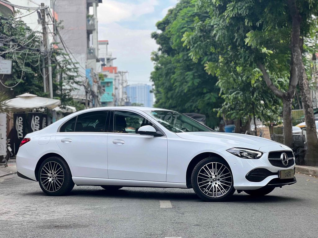 Mercedes Benz C 200 Avantgarde Plus Model 2022