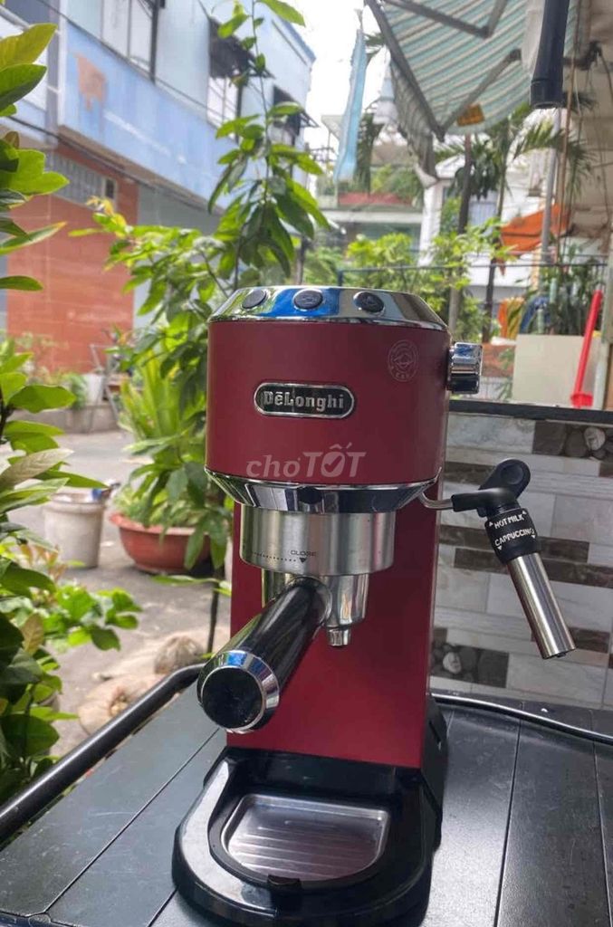 Máy pha cà phê DeLonghi Đỏ. Mua bán Bếp, lò, đồ điện nhà bếp tại Quận 8 Tp Hồ Chí Minh được đăng bởi Yến sào nha trang hình 1