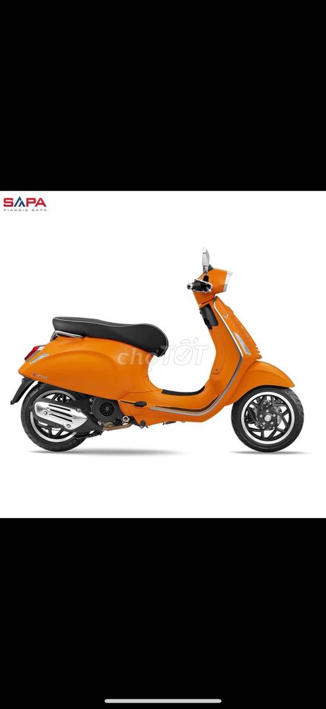 Скутер Piaggio Vespa Sprint оранжевый