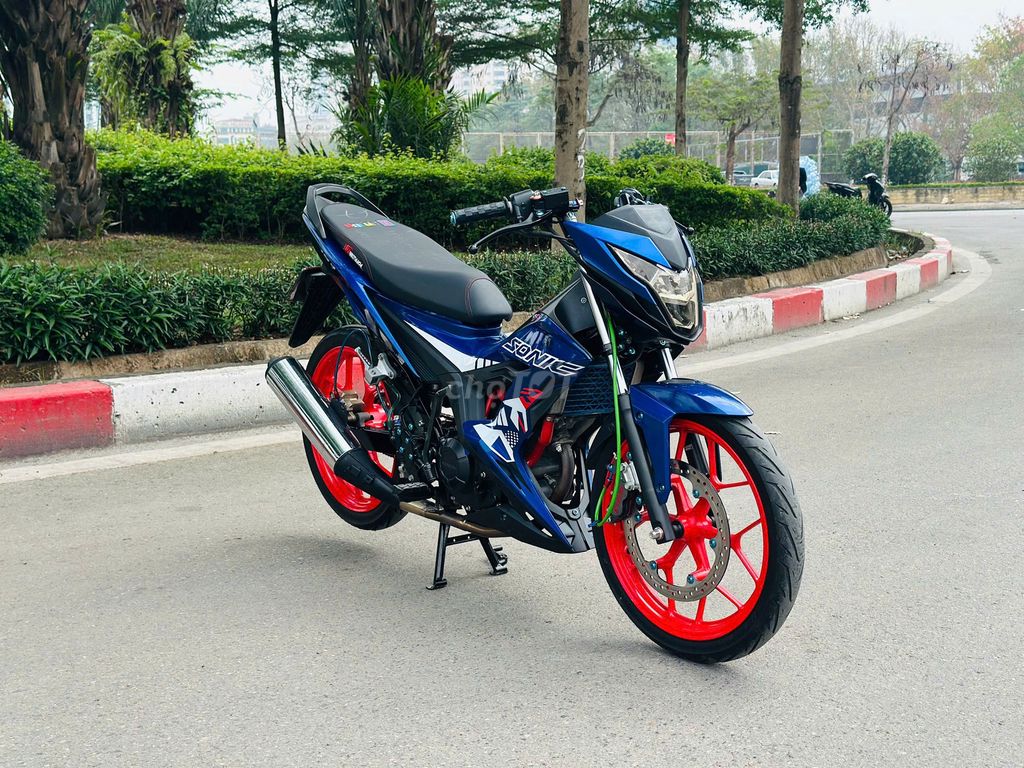 HONDA SONIC 150 XANH ĐỘ MÁY ZIN CHÍNH CHỦ CẦN BÁN. Mua bán Xe máy tại Quận Nam Từ Liêm Hà Nội được đăng bởi Hà Thanh hình 3