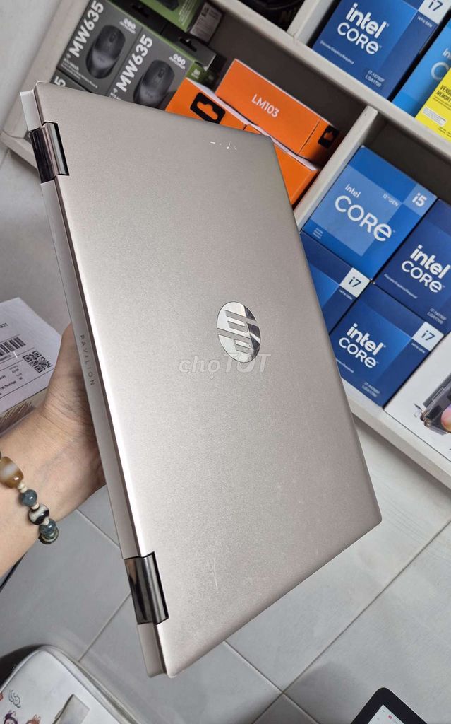 HP  Pavilon  Cảm ứng. Mua bán Laptop tại Quận 10 Tp Hồ Chí Minh được đăng bởi Trinh Cẩm hình 1