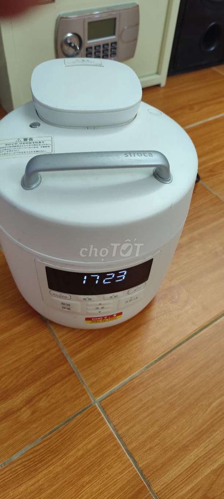 Nồi áp suất điện tử Siroca 3.5 lít. Mua bán Dụng cụ nhà bếp tại Quận Tây Hồ Hà Nội được đăng bởi Truong hình 1