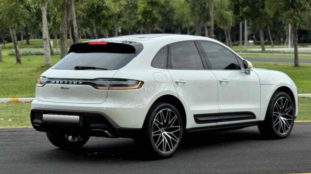Cần Bán Chiếc Porsche MaCan Model 2025 like new. Mua bán Ô tô tại Quận 7 Tp Hồ Chí Minh được đăng bởi Hoàng Trung hình 3