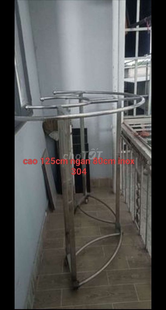 Sào treo quần áo Inox 304 có bánh xe cao 125cm. Mua bán Nội thất, đồ gia dụng khác tại Huyện Bình Chánh Tp Hồ Chí Minh được đăng bởi PHUONG KIM hình 1